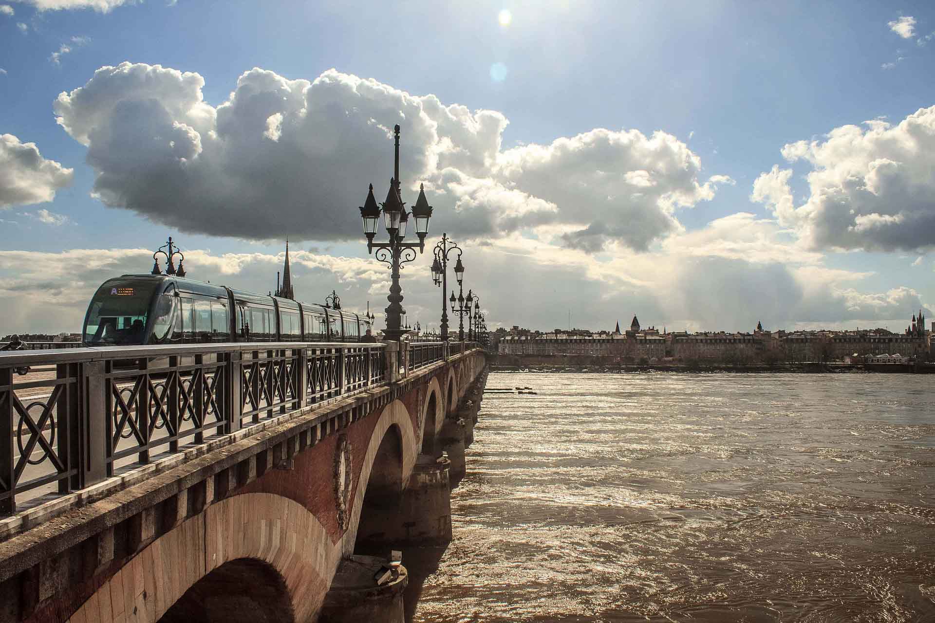 Voyages à Bordeaux avec Yves Beck - Bordeaux Reise