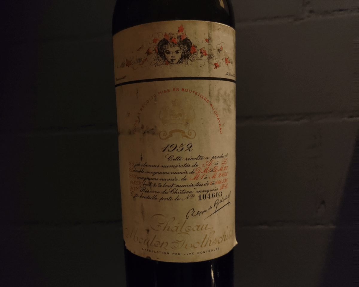 Mouton Rothschild 1952 - yvesbeck.wine
