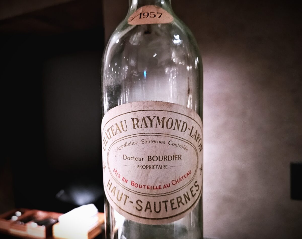 Château Raymond-Lafon 1957 - © Yves Beck - yvesbeck.wine